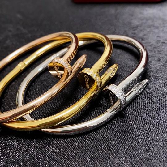 Cartier bracelet 11lyh200 (1)