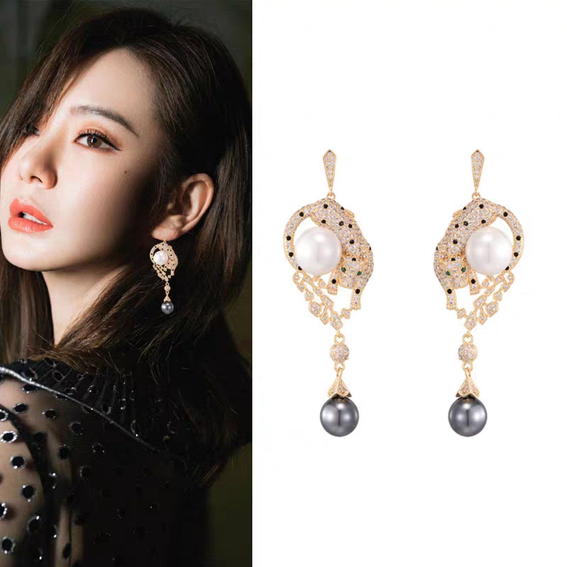 Cartier earring 01lyx22 (9)