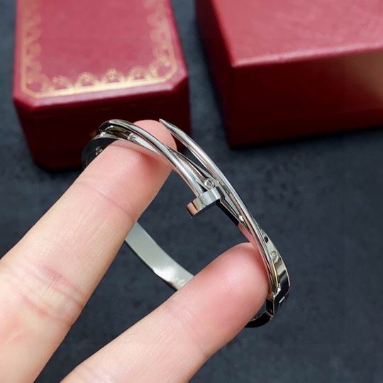Cartier bracelet 11lyh159 (1)