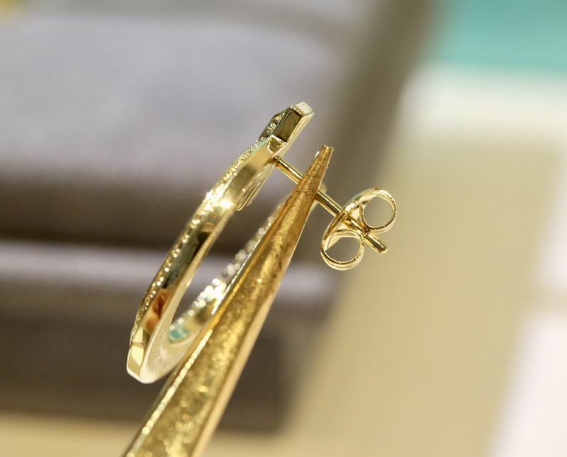 Cartier earring 11lyx13 (9)