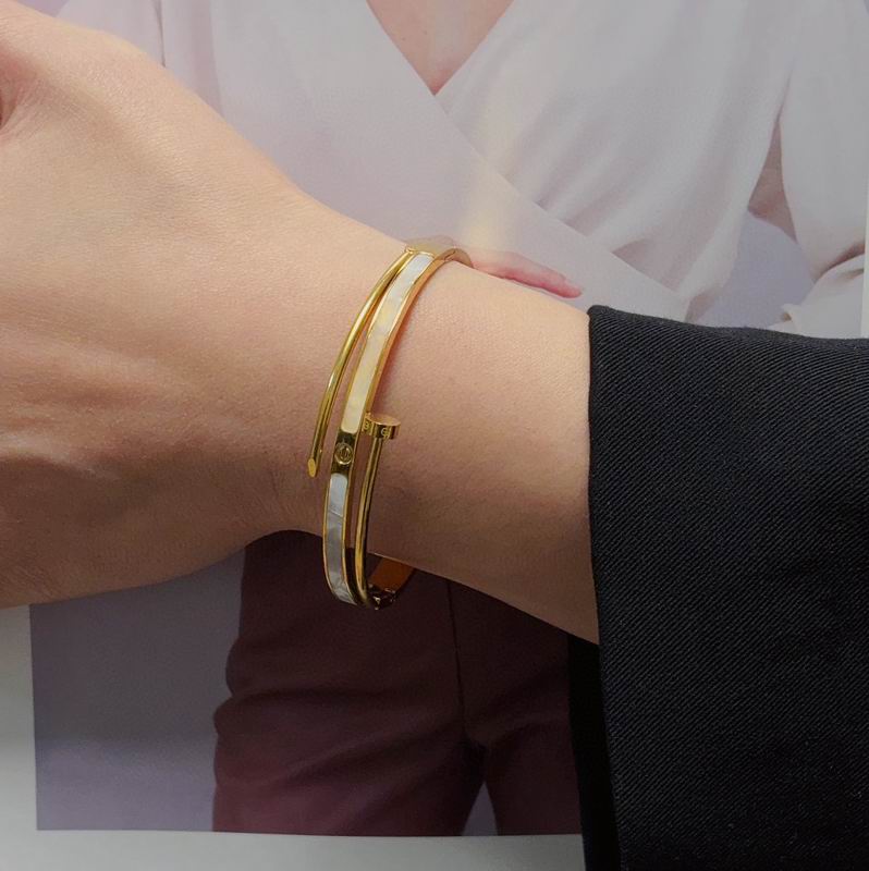 Cartier bracelet 07yxh02 (1)