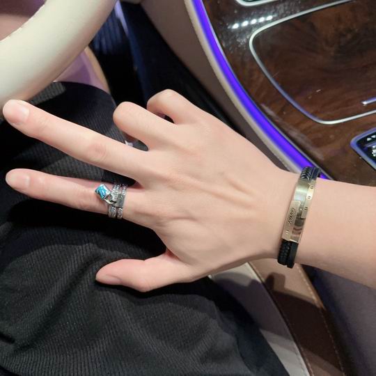 Cartier bracelet 11lyh188 (1)