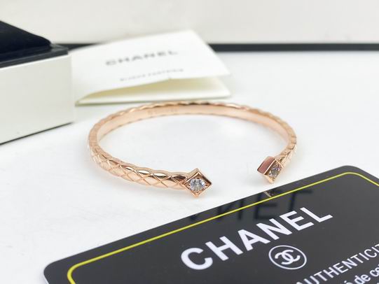 Chanel bracelet 01lyh77 (1)