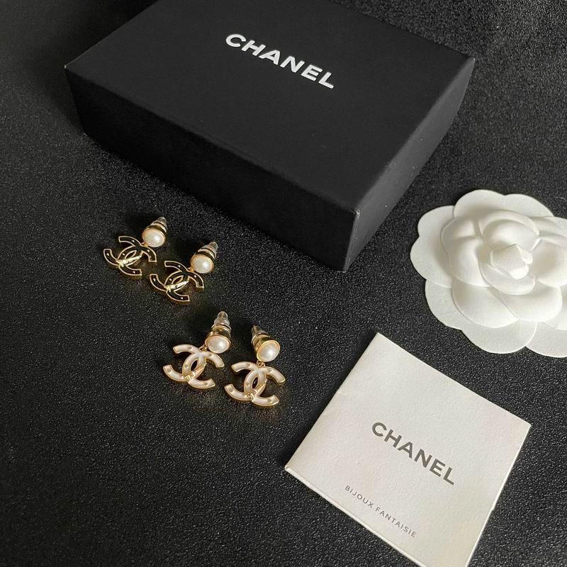 Chanel Earring 06yxh56 (1)