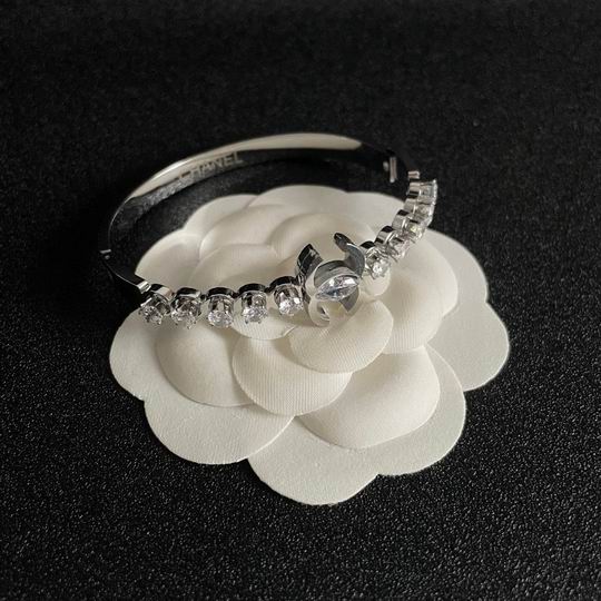Chanel bracelet 12lyh04 (1)