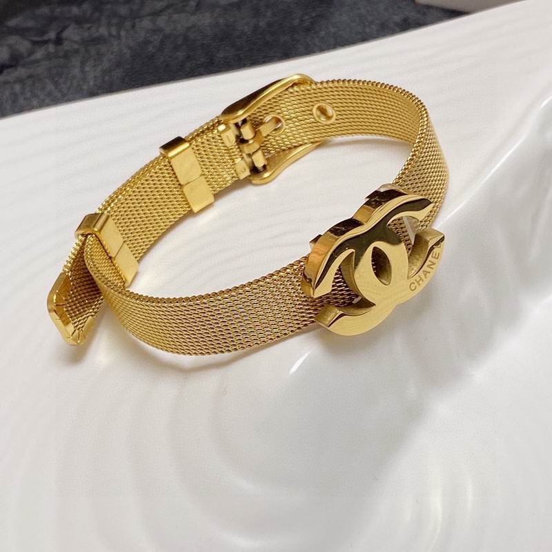 Chanel bracelet 1lyx18 (9)