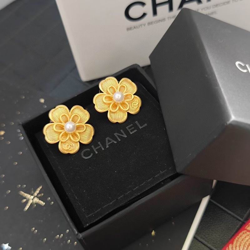 Chanel Earring 07yxh81 (1)