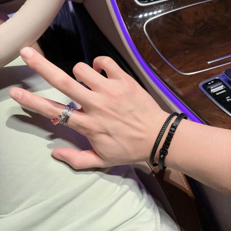 Chanel bracelet 03lyh90 (1)