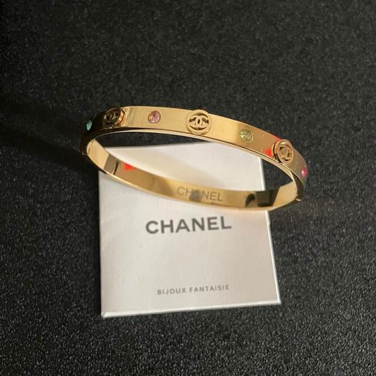Chanel bracelet 12lyh05 (1)