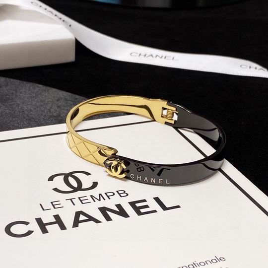 Chanel bracelet 11lyh107 (1)