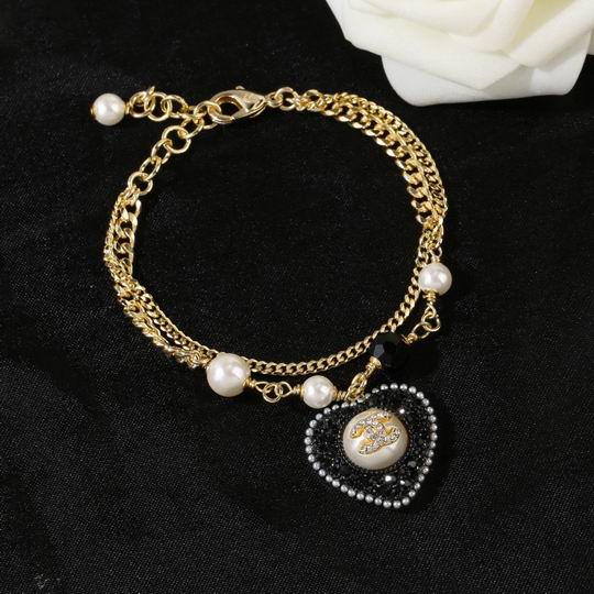 Chanel bracelet 12lyh63 (1)