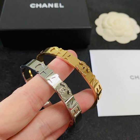 Chanel bracelet 11lyh114 (1)