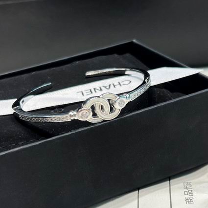 Chanel bracelet 11lyh83 (1)