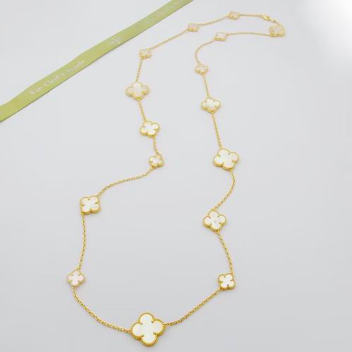 Van Cleef & Arpels necklace 01lyh40 (1)