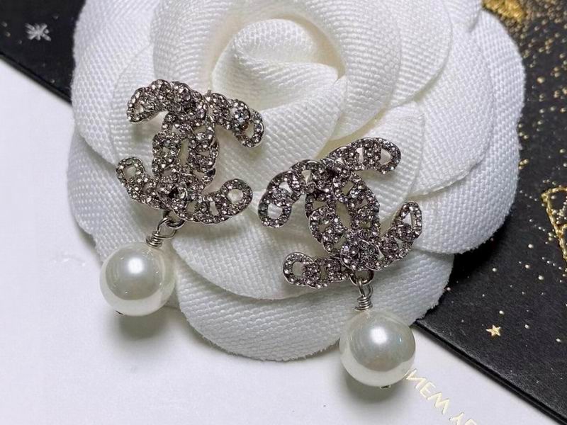 Chanel Earring 06yxh37 (1)