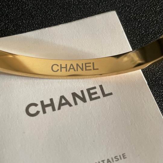 Chanel bracelet 12lyh05 (1)