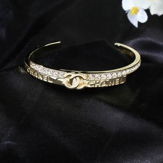 Chanel bracelet 12lyh72 (1)