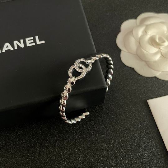 Chanel bracelet 11lyh174 (1)