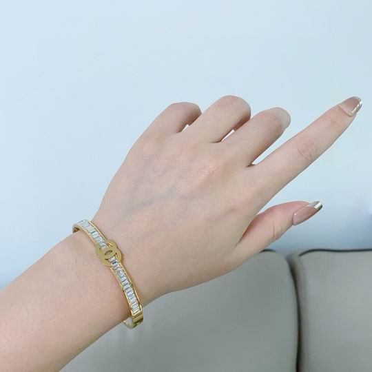 Chanel bracelet 11lyh92 (1)