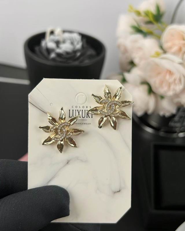 Chanel Earring 06yxh47 (1)