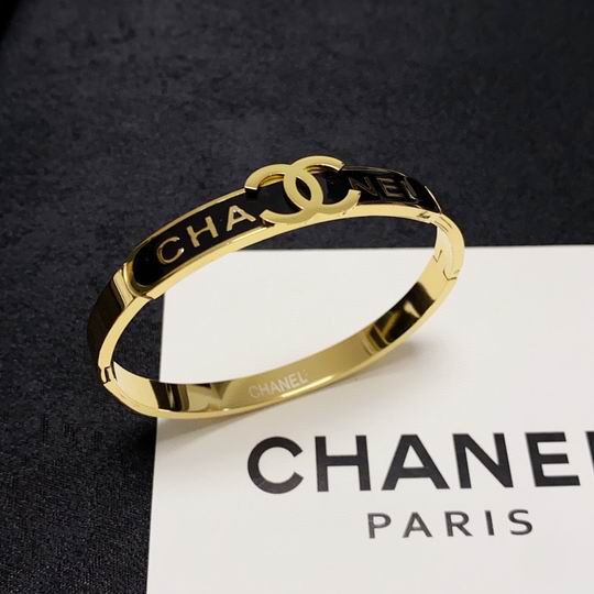 Chanel bracelet 11lyh132 (1)