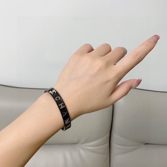 Chanel bracelet 11lyh121 (1)