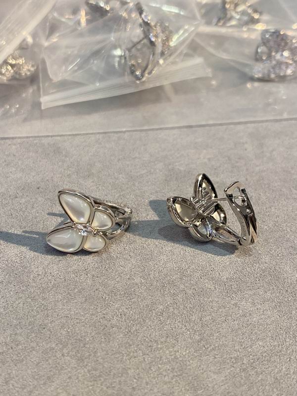 Van Cleef & Arpels ring 03lyh30 (1)