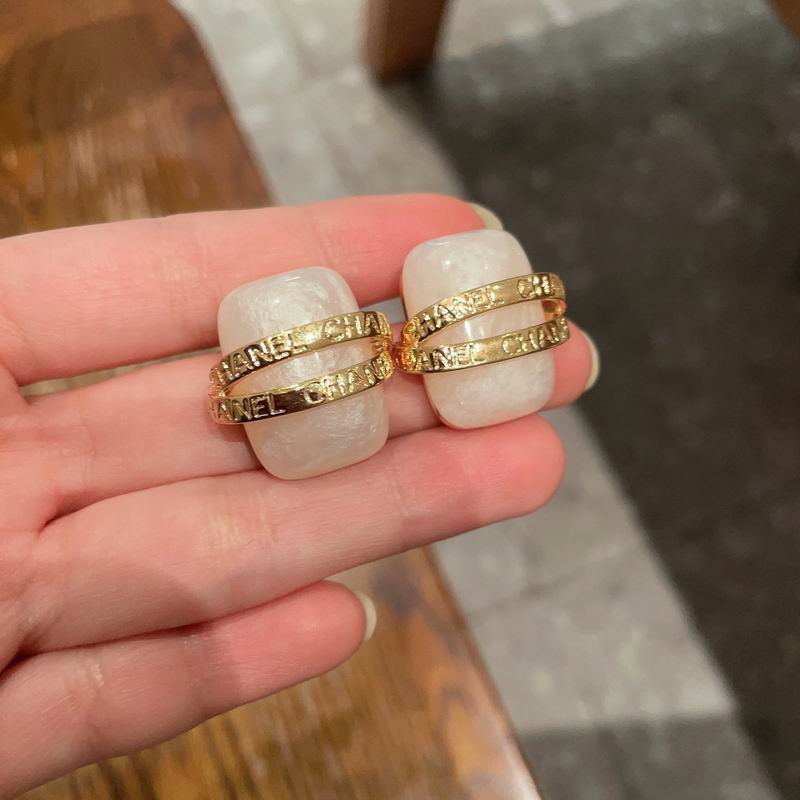 Chanel Earring 07yxh71 (1)