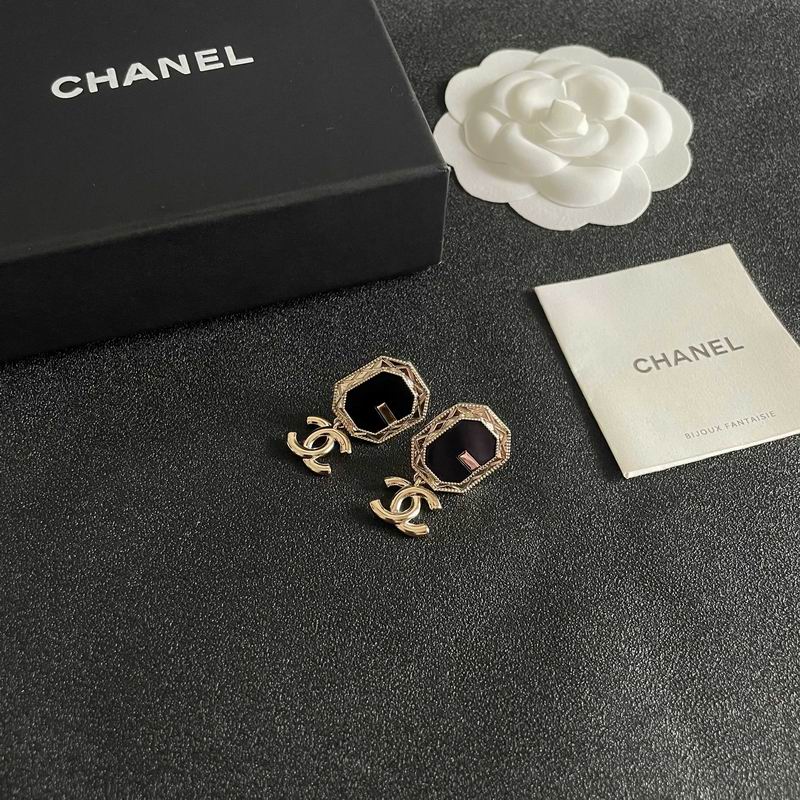 Chanel Earring 06yxh57 (1)