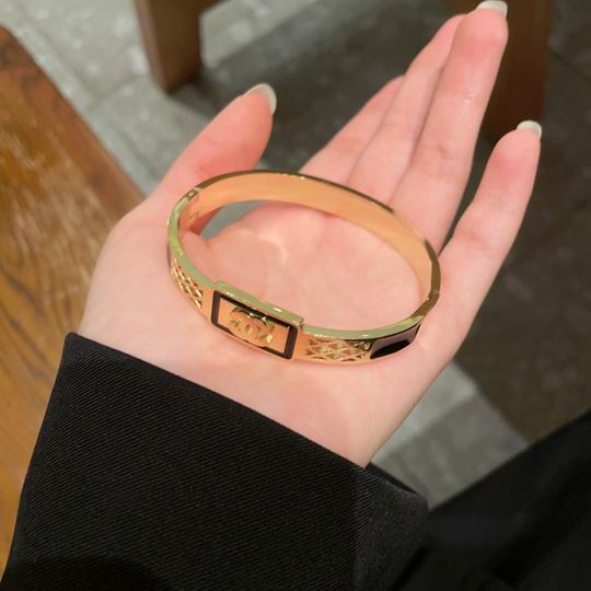 Chanel bracelet 11lyh93 (1)