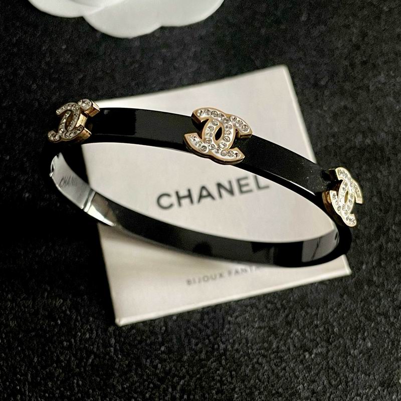 Chanel bracelet 05yxh14 (1)