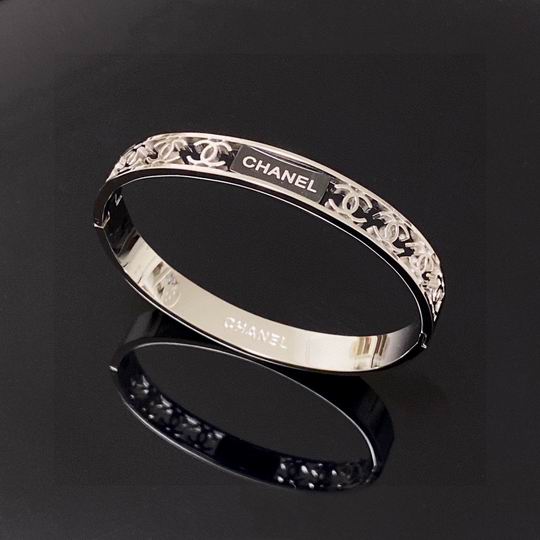 Chanel bracelet 11lyh82 (1)