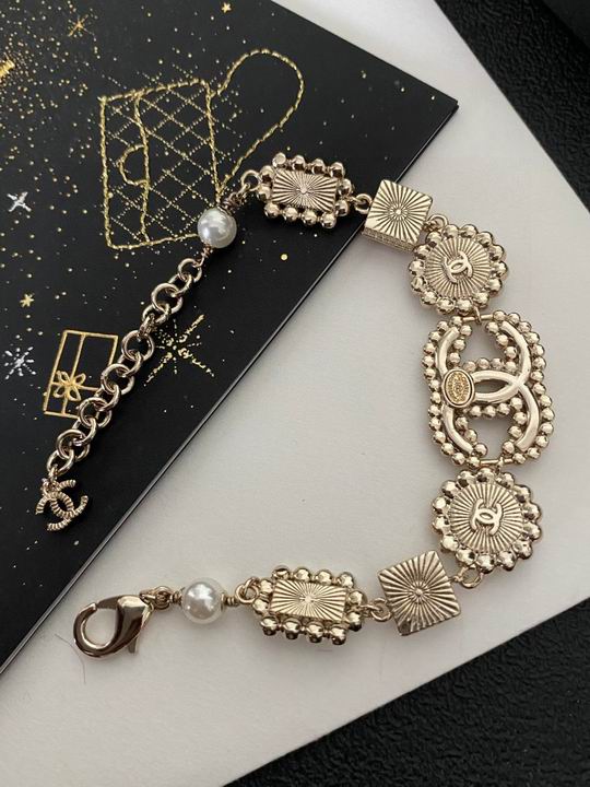 Chanel bracelet 11lyh175 (1)