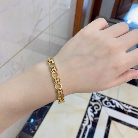 Chanel bracelet 11lyh130 (1)