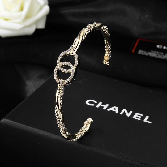 Chanel bracelet 12lyh64 (1)