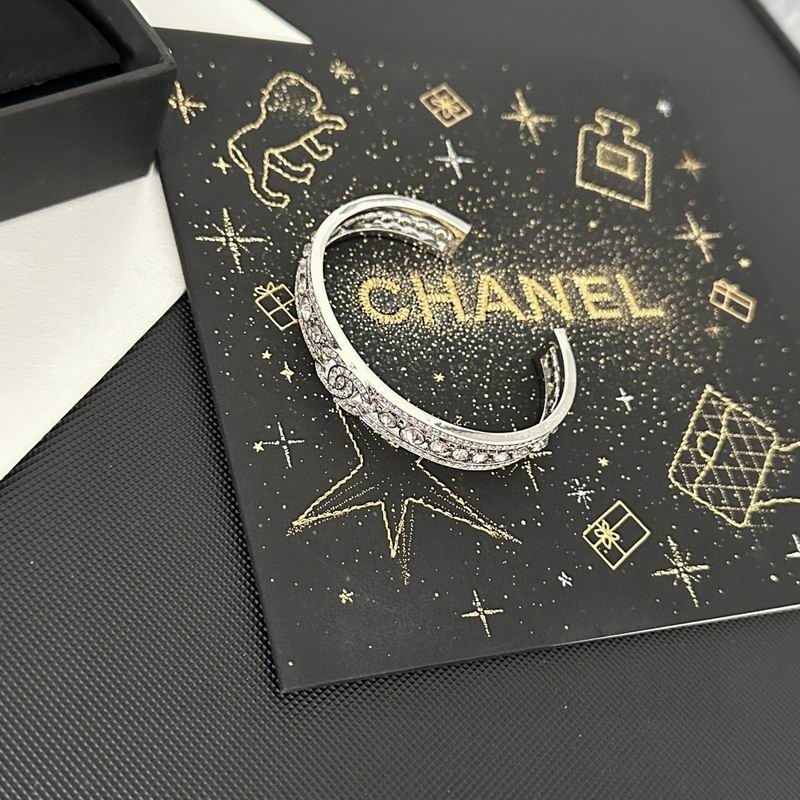 Chanel bracelet 1lyx34 (5)