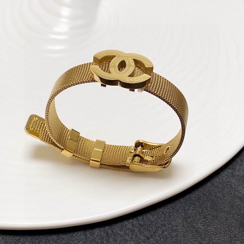Chanel bracelet 1lyx18 (9)