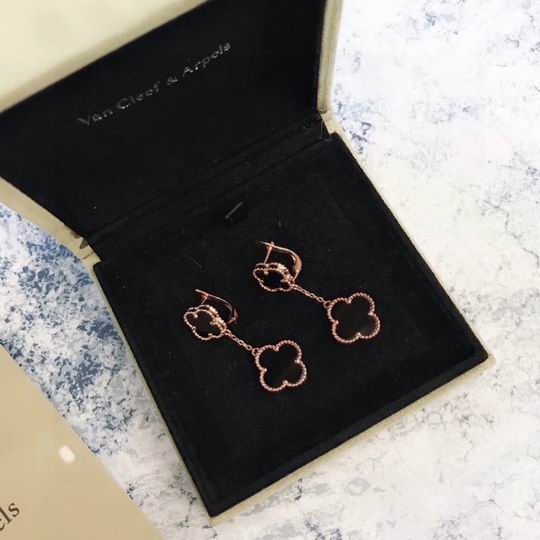 Van Cleef & Arpels earring 04lyh14 (1)