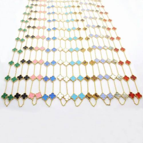 Van Cleef & Arpels necklace 05lyh37 (1)