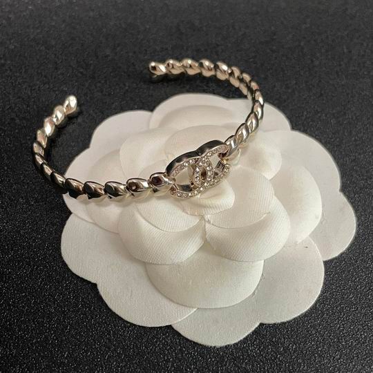 Chanel bracelet 11lyh86 (1)