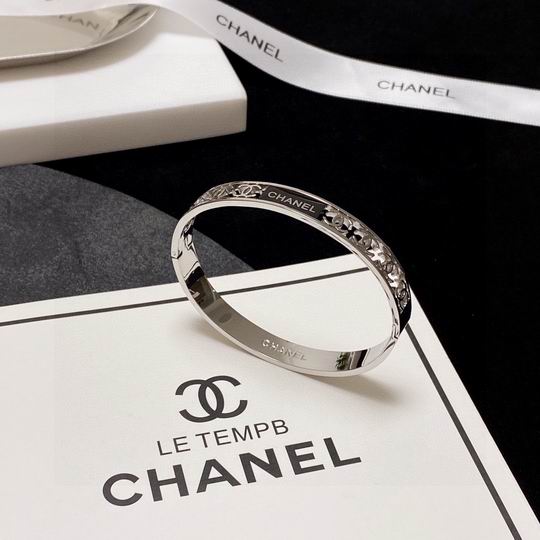 Chanel bracelet 11lyh82 (1)