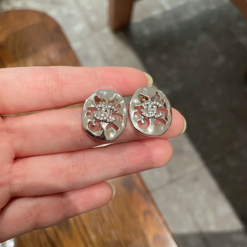 Chanel Earring 07yxh72 (1)