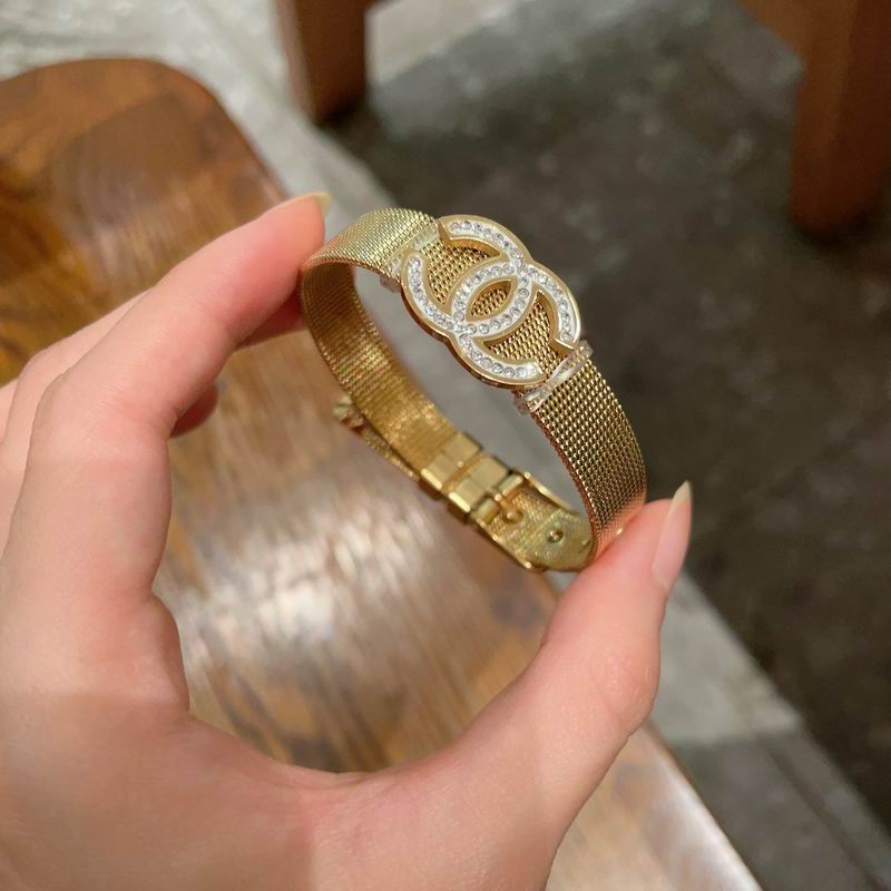 Chanel bracelet 05yxh26 (1)