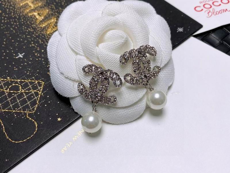 Chanel Earring 06yxh37 (1)