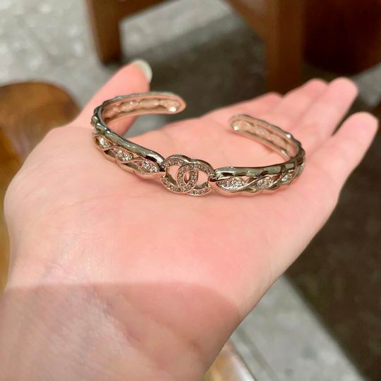 Chanel bracelet 11lyh84 (1)