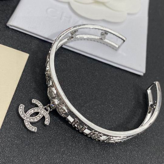 Chanel bracelet 11lyh192 (1)