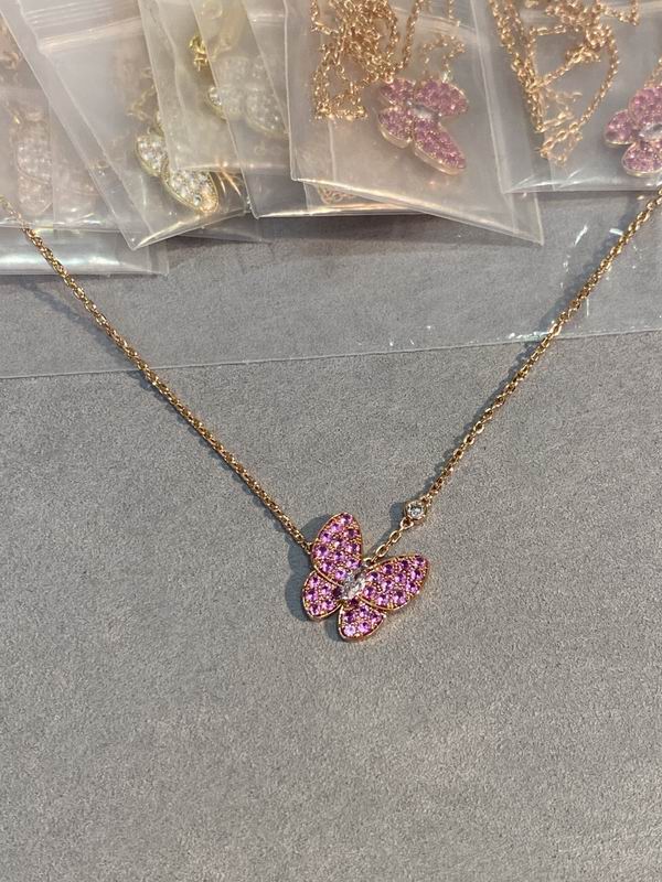 Van Cleef & Arpels necklace 03lyh54 (1)