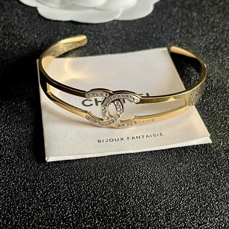 Chanel bracelet 05yxh15 (1)