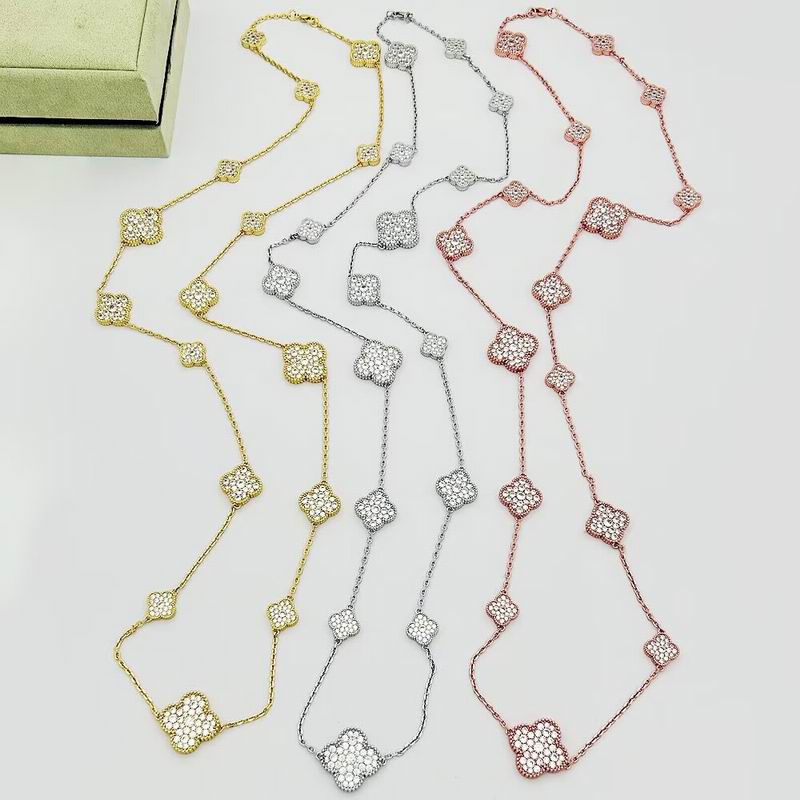 Van Cleef & Arpels necklace 04yxh01 (1)