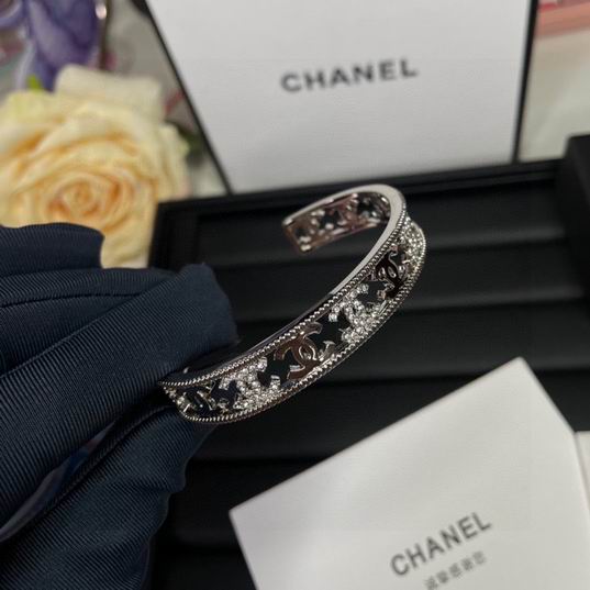 Chanel bracelet 11lyh103 (1)